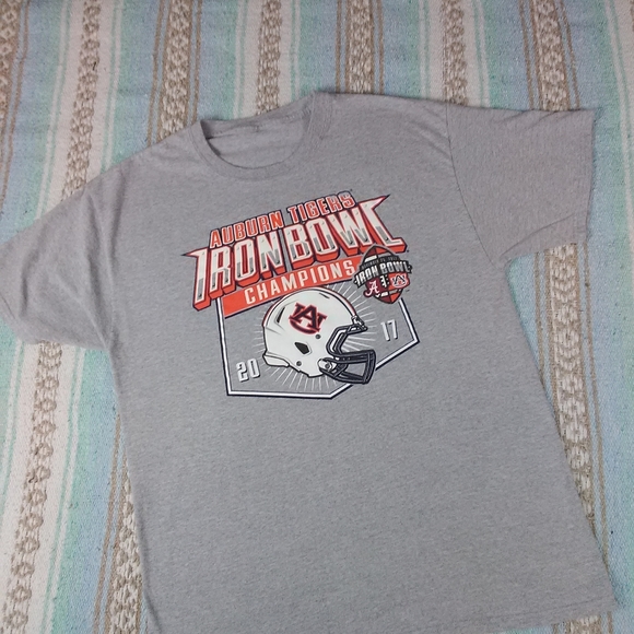 AUBURN TIGERS GRAPHIC TEE SHIRT MENS LARGE - Picture 12 of 13